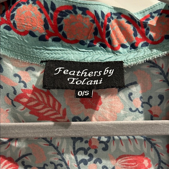 Feathers by Tolani Floral Open-Front kimono - Picture 2 of 6